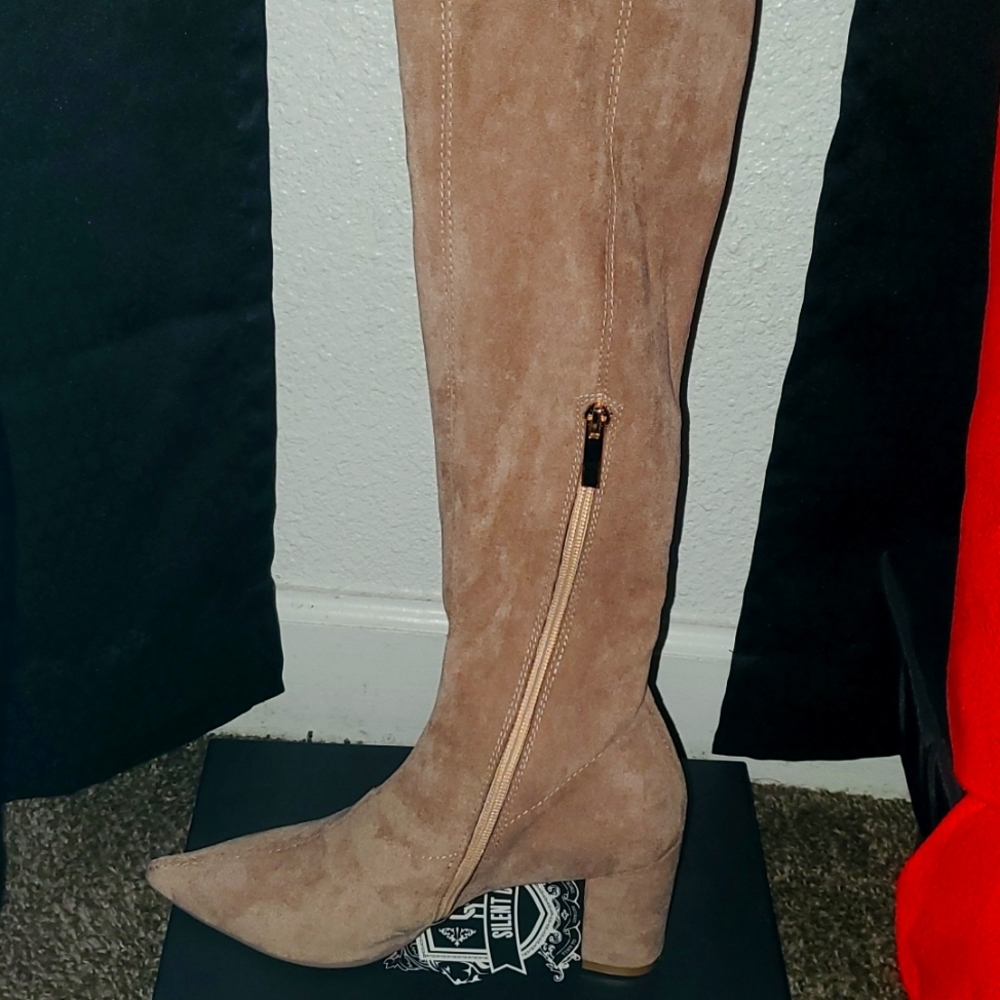 Women Boots